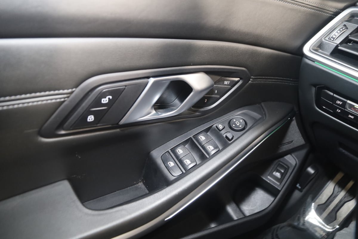 Used 2024 BMW M3 w/ Executive Package RWD image 32