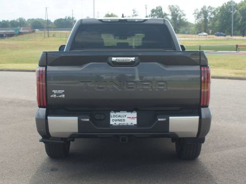 Used 2024 Toyota Tundra Limited AWD/4WD image 3