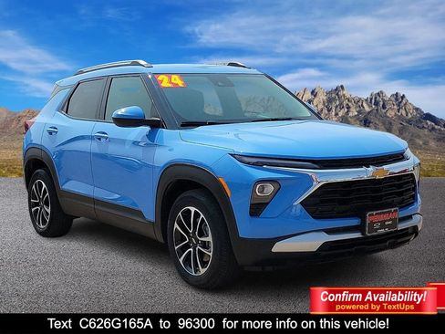 Used 2024 Chevrolet TrailBlazer LT FWD image 1