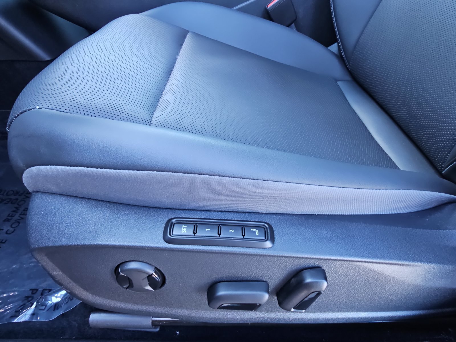 Certified 2023 Volkswagen ID.4 Pro S RWD image 29