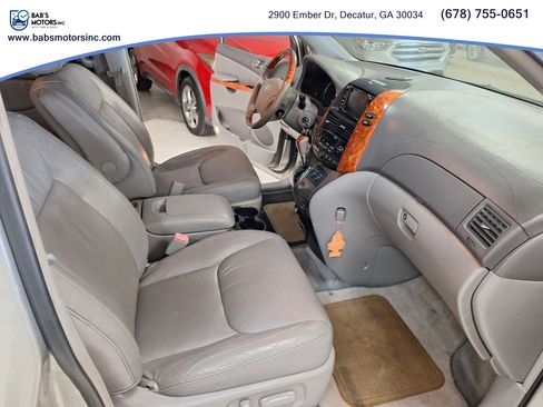 Used 2007 Toyota Sienna FWD image 32