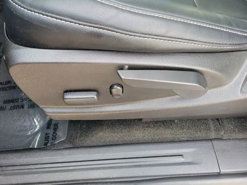 Used 2017 GMC Canyon SLT w/ Driver Alert Package image 22