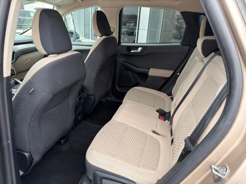 Used 2020 Ford Escape SE FWD image 13