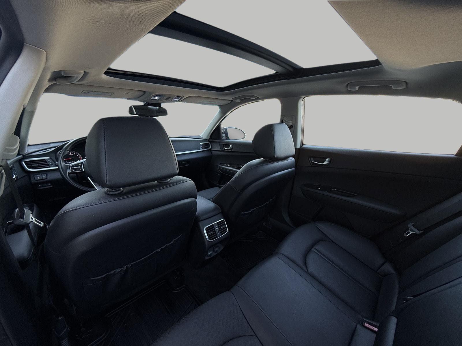 Used 2020 Kia Optima Premium FWD image 26