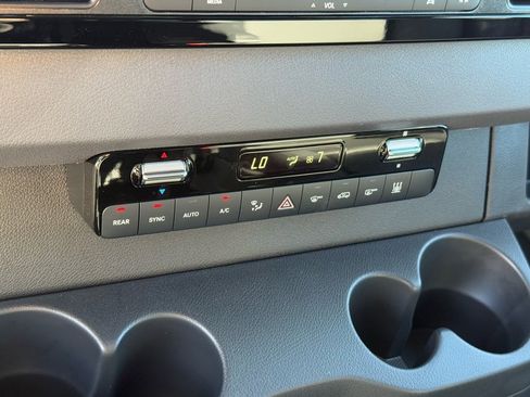 New 2025 Mercedes-Benz Sprinter 2500 image 25