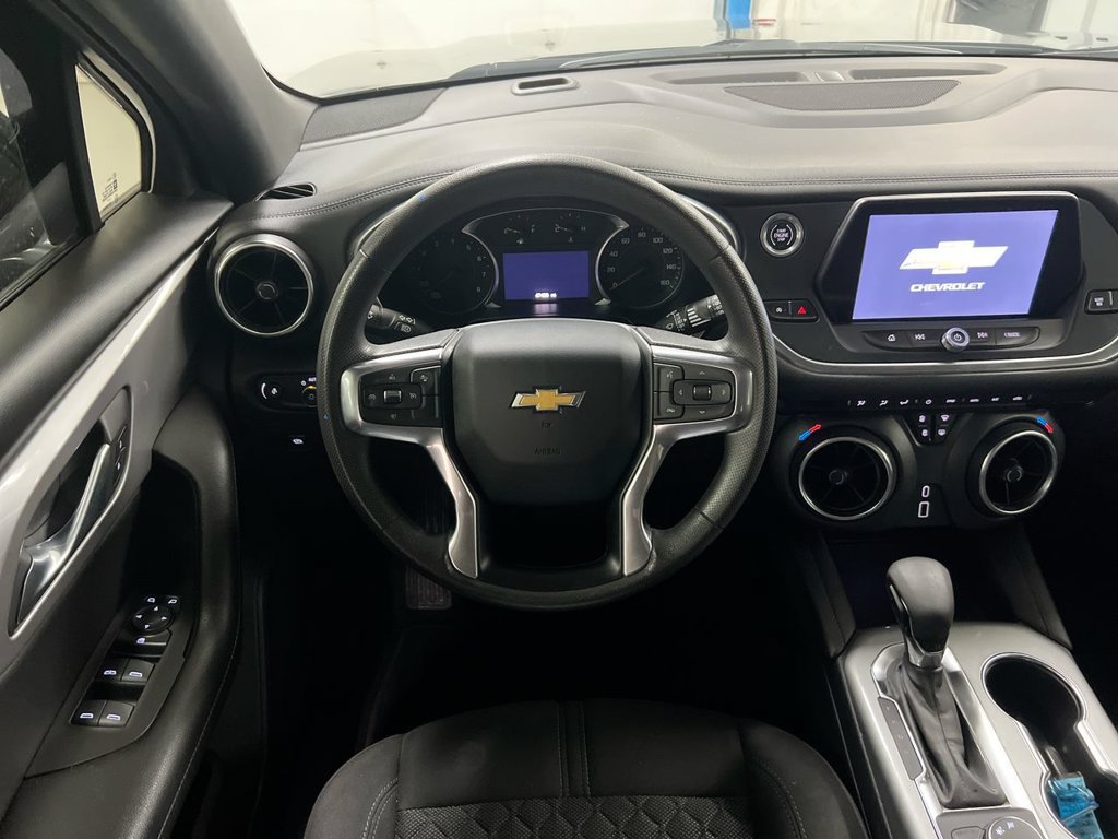 Used 2021 Chevrolet Blazer LT FWD image 11