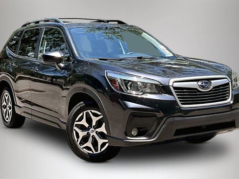 Used 2019 Subaru Forester Premium AWD/4WD image 2