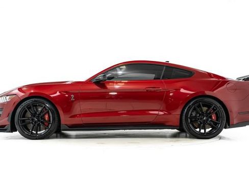 Used 2021 Ford Mustang Shelby GT500 w/ Technology Package RWD image 9