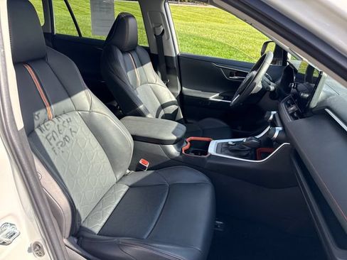Used 2023 Toyota RAV4 Adventure w/ Convenience Package AWD/4WD image 13