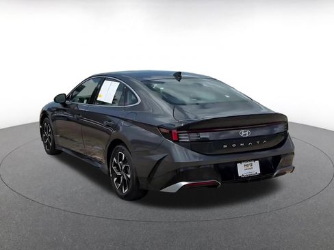Used 2025 Hyundai Sonata SEL FWD image 9