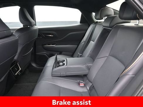 Used 2026 Toyota Crown AWD/4WD image 16