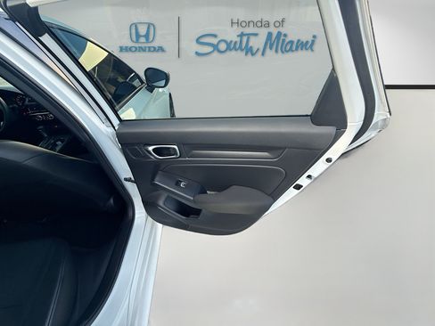 Certified 2024 Honda Civic Sport image 29