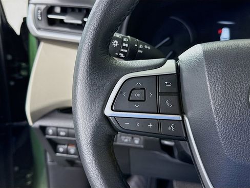 Certified 2023 Toyota Sienna XLE AWD/4WD image 21
