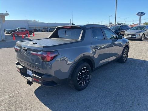 Used 2022 Hyundai Santa Cruz SEL Premium w/ Cargo Package image 6