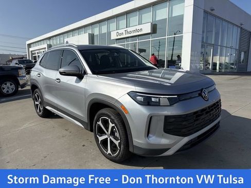 New 2026 Volkswagen Tiguan SE AWD/4WD image 1