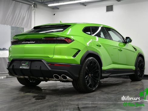 Used 2025 Lamborghini Urus SE image 12
