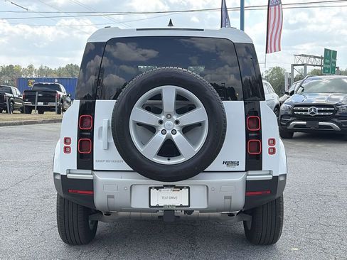 Used 2025 Land Rover Defender 110 S AWD/4WD image 24