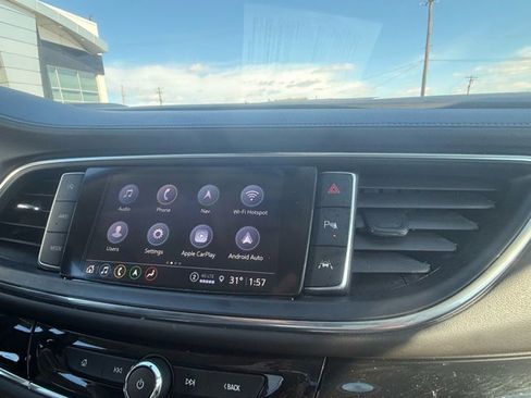 Used 2024 Buick Enclave Avenir w/ Avenir Technology Package image 31