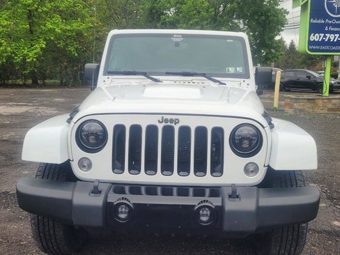 Used 2014 Jeep Wrangler Sahara AWD/4WD image 3