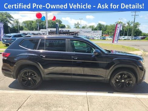 Certified 2023 Volkswagen Atlas SE w/ Panoramic Sunroof Package AWD/4WD image 8