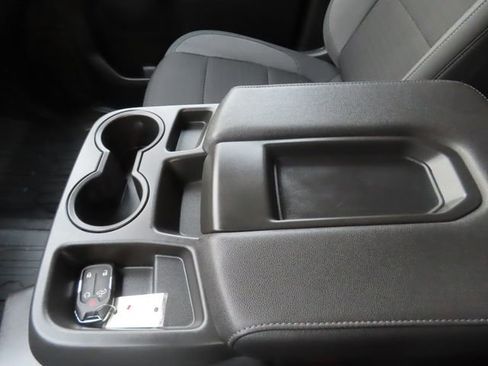 Used 2021 GMC Sierra 1500 SLE image 36