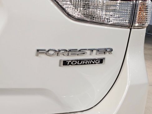 Used 2023 Subaru Forester Touring w/ Popular Package #2 AWD/4WD image 41