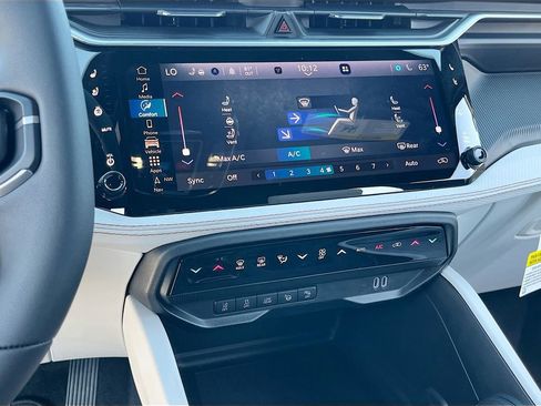 New 2026 Jeep Cherokee Overland image 16