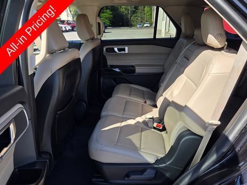 Used 2020 Ford Explorer XLT w/ Equipment Group 202A RWD image 10