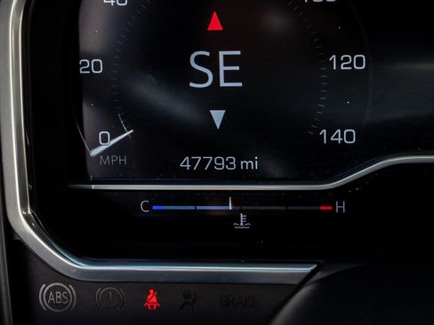 Used 2024 GMC Sierra 2500 Denali Ultimate AWD/4WD image 19