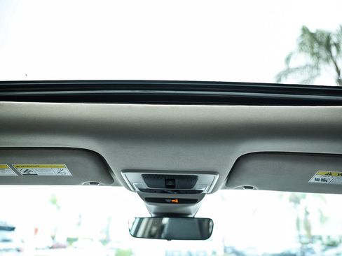 Certified 2023 Honda HR-V EX-L image 21