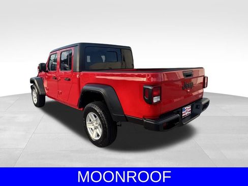 Used 2023 Jeep Gladiator Sport image 7