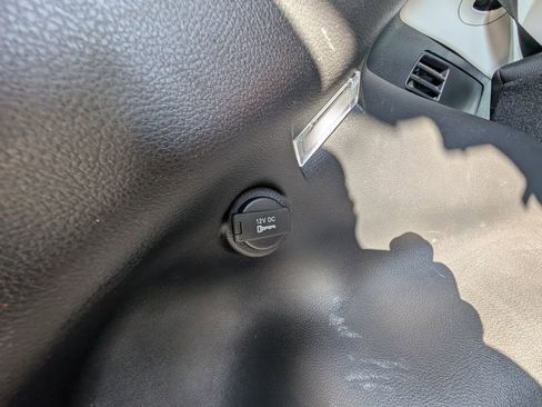 Used 2019 Jeep Compass Latitude image 37