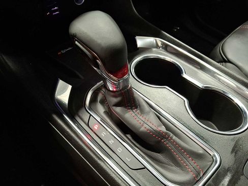 Used 2023 Chevrolet Traverse RS image 20