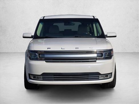 Used 2018 Ford Flex Limited w/ Equipment Group 303A image 2