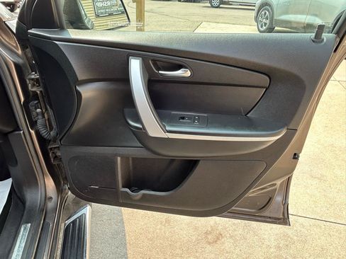 Used 2012 GMC Acadia SLT AWD/4WD image 19