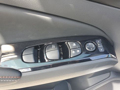 New 2025 Nissan Altima 2.5 SR w/ SR Premium Package image 19