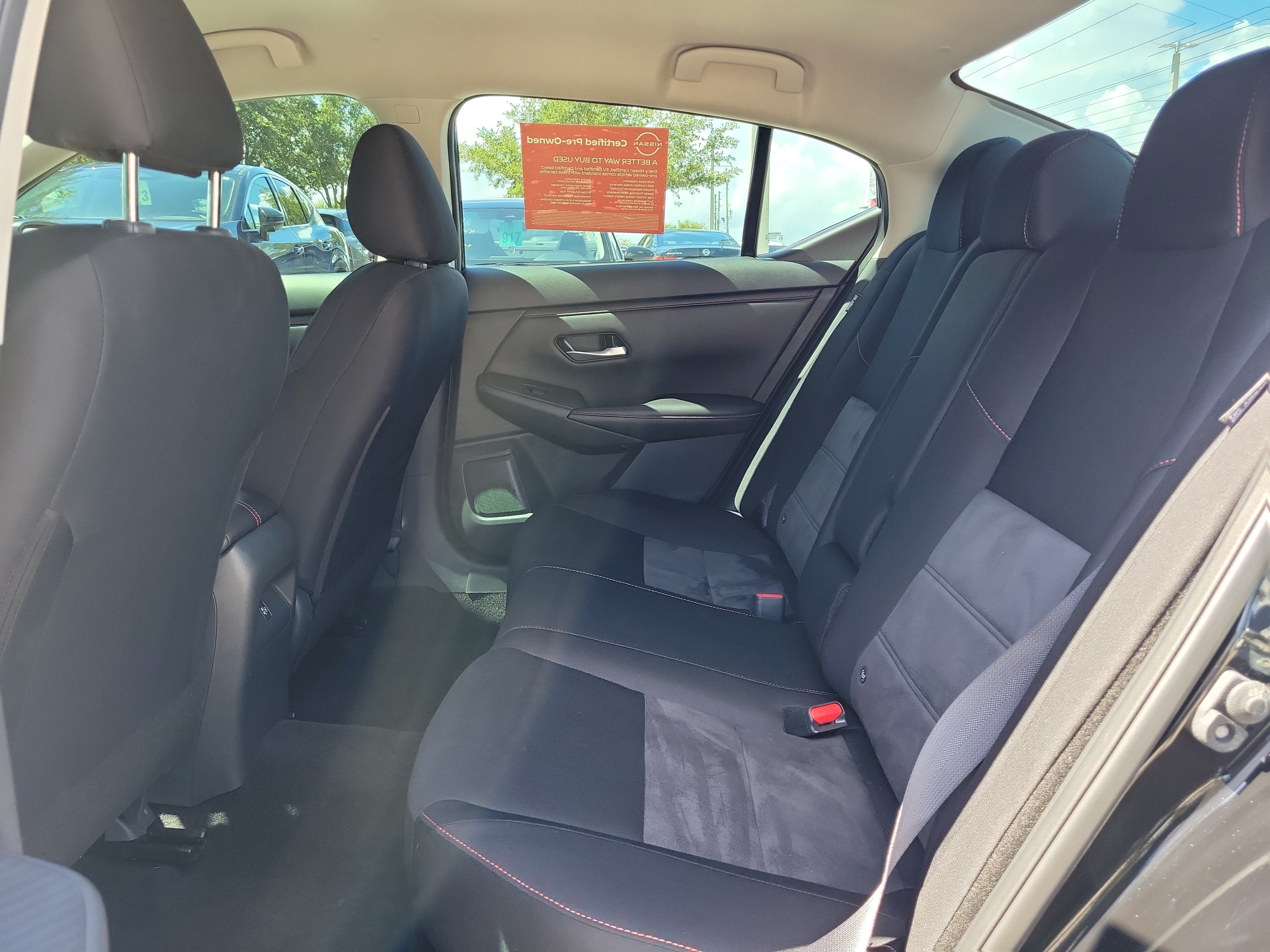 Certified 2025 Nissan Sentra SR FWD image 18