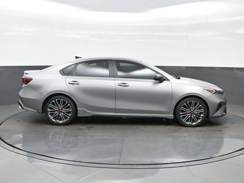 Used 2024 Kia Forte GT FWD image 7