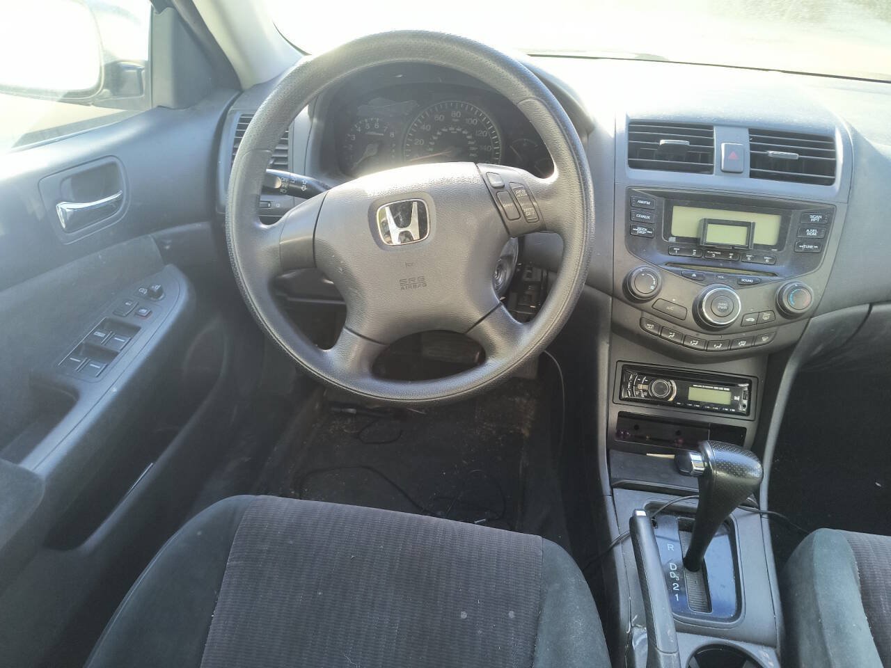 Used 2003 Honda Accord LX image 29