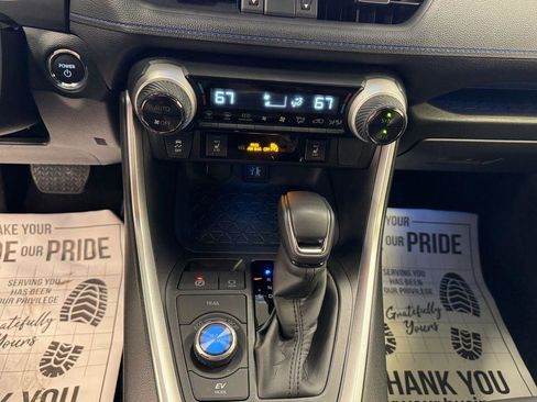 Used 2025 Toyota RAV4 XSE w/ Weather Package image 8