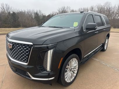 Certified 2025 Cadillac Escalade ESV Premium Luxury w/ LPO, Floor Liner Package