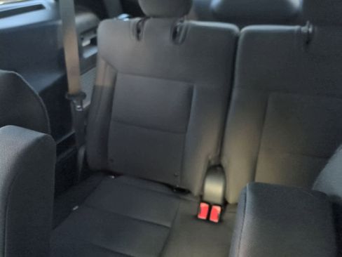 Used 2023 Ford Explorer XLT image 22