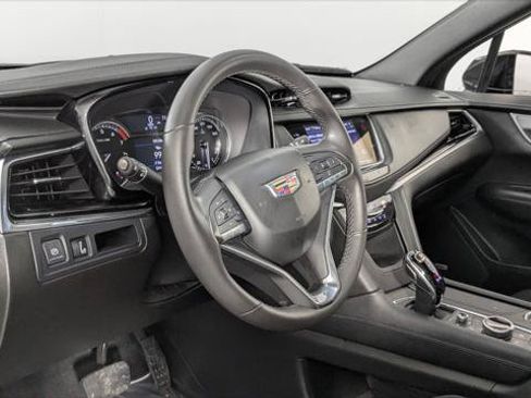 Used 2024 Cadillac XT6 Luxury AWD/4WD image 27