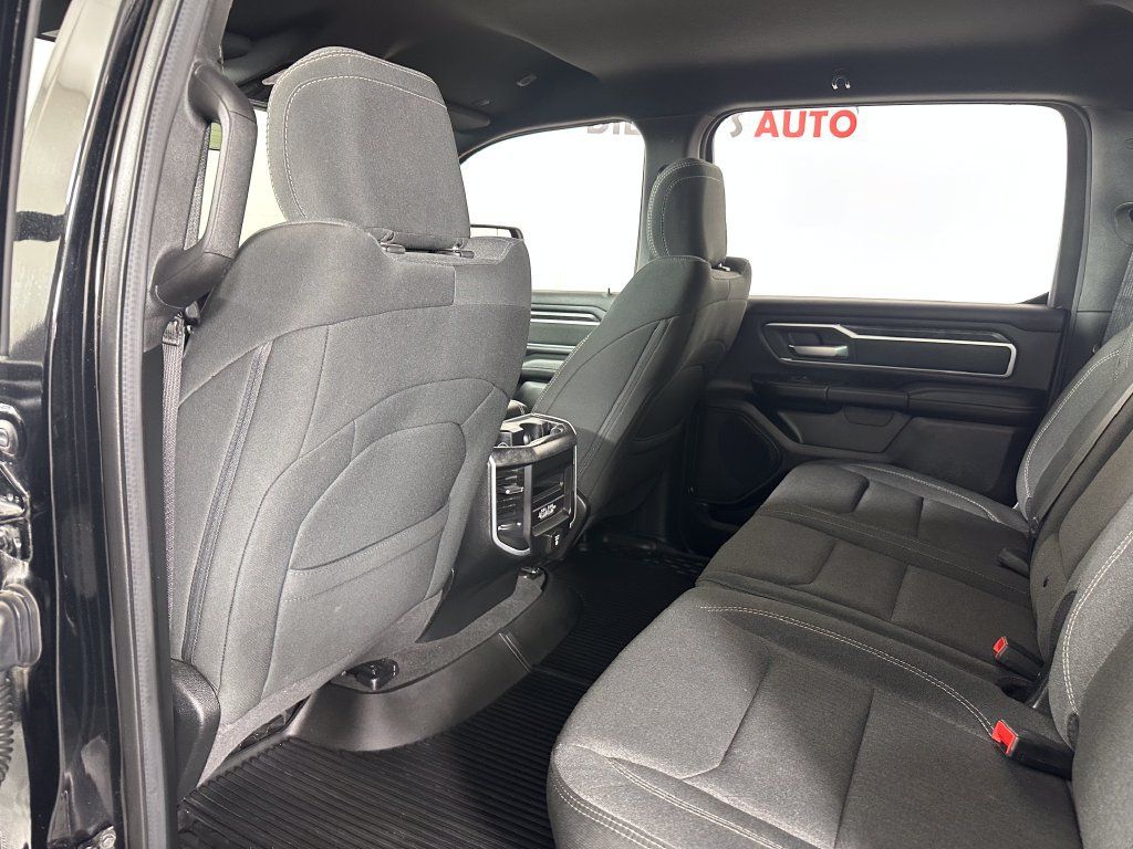 Used 2020 RAM 1500 Big Horn AWD/4WD image 18
