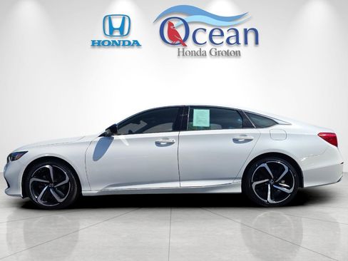 Used 2022 Honda Accord Sport image 6
