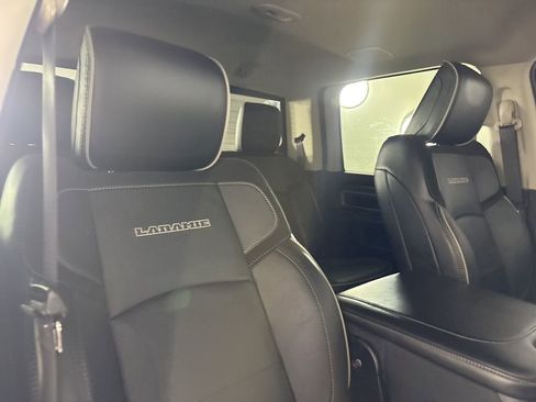 Used 2024 RAM 2500 Laramie image 27
