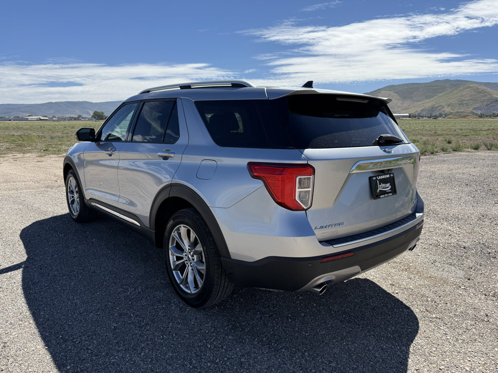 Used 2022 Ford Explorer Limited AWD/4WD image 5