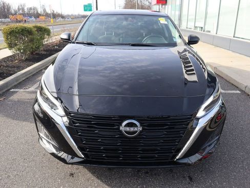 Certified 2025 Nissan Altima 2.5 S FWD image 5
