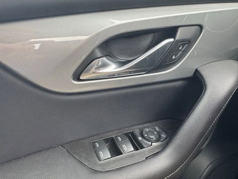 Used 2020 Chevrolet Blazer LT image 49