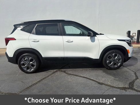 Used 2024 Kia Seltos S image 2